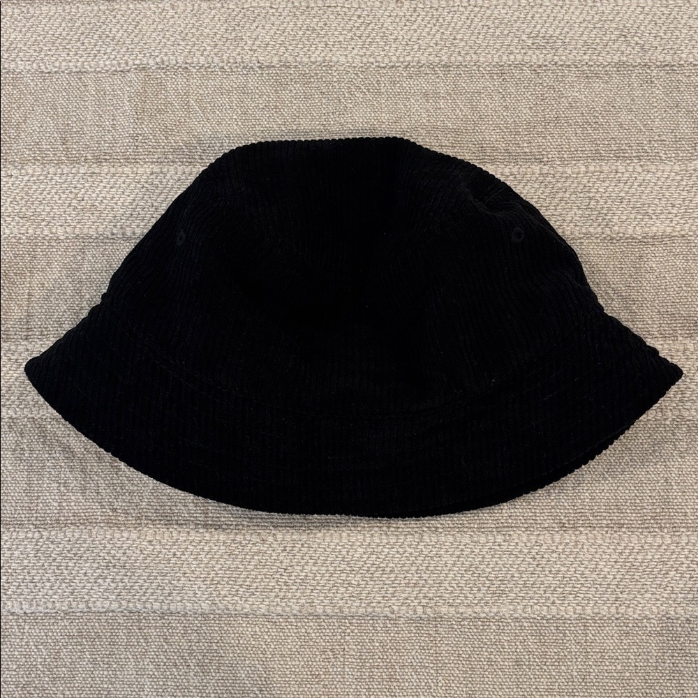 Urban Outfitters Black Corduroy Bucket Hat - Picture 2 of 3